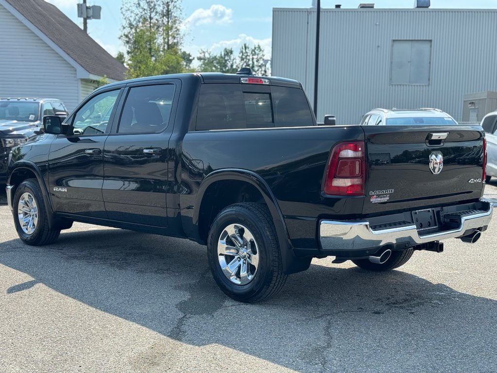 1500 LARAMIE 4X4 CREW CAB | V8 | TOIT PANORAMIQUE 2022 à Sherbrooke, Québec - 4 - w1024h768px