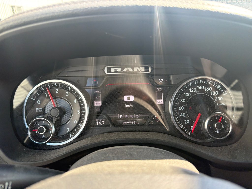 2022 Ram 1500 Laramie in Sherbrooke, Quebec - 10 - w1024h768px
