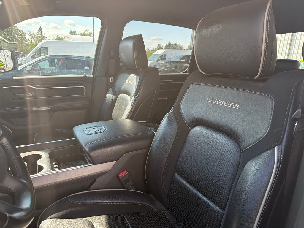 2022 Ram 1500 Laramie in Sherbrooke, Quebec - 7 - w1024h768px