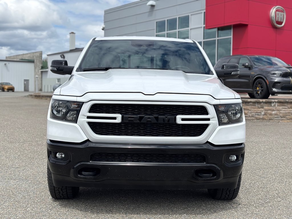 2023 Ram 1500 BIG HORN 4X4 CREW CAB // V8 // BACK COUNTRY in Sherbrooke, Quebec - 3 - w1024h768px