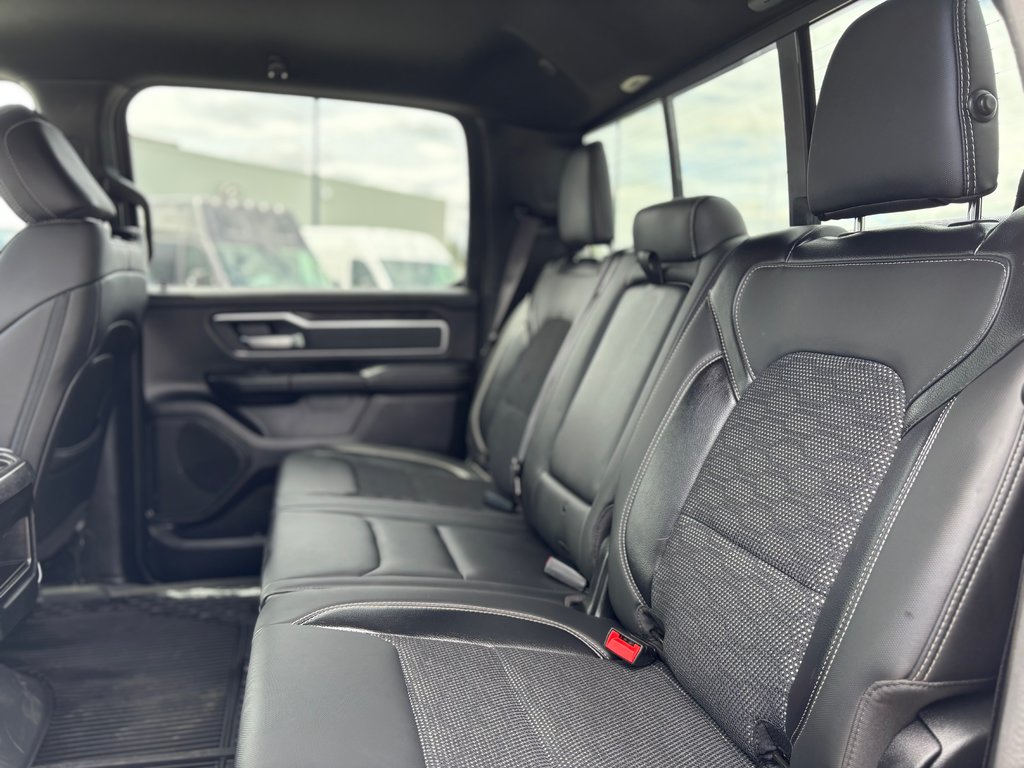 2023 Ram 1500 BIG HORN 4X4 CREW CAB // V8 // BACK COUNTRY in Sherbrooke, Quebec - 10 - w1024h768px