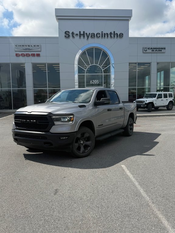 Ram 1500 Big Horn 2024 à Saint-Hyacinthe, Québec - 1 - w1024h768px