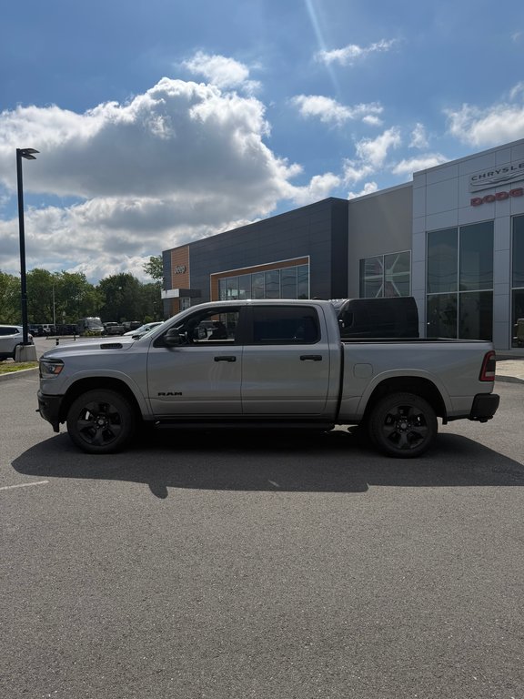 Ram 1500 Big Horn 2024 à Saint-Hyacinthe, Québec - 5 - w1024h768px