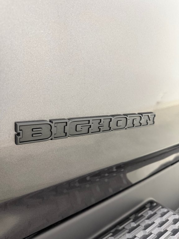 2026 Ram 1500 BIG HORN in Saint-Hyacinthe, Quebec - 18 - w1024h768px