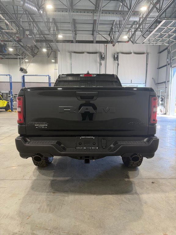 2026 Ram 1500 REBEL in Saint-Hyacinthe, Quebec - 6 - w1024h768px