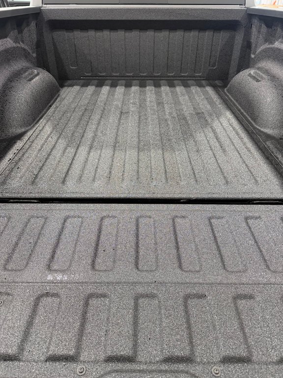 2026 Ram 1500 EXPRESS in Saint-Hyacinthe, Quebec - 15 - w1024h768px