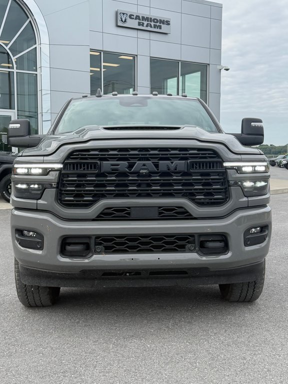 2026 Ram 2500 Limited in Saint-Hyacinthe, Quebec - 5 - w1024h768px
