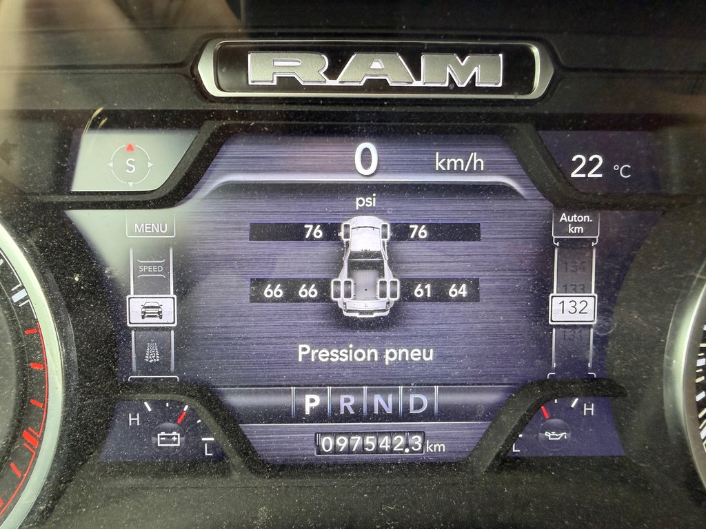 2024 Ram 3500 Laramie in Saint-Hyacinthe, Quebec - 14 - w1024h768px