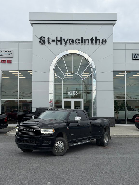2024 Ram 3500 Laramie in Saint-Hyacinthe, Quebec - 1 - w1024h768px