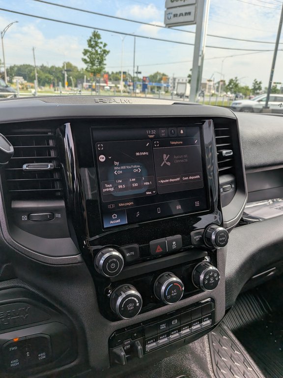 2025 Ram 5500 Chassis Tradesman in Saint-Hyacinthe, Quebec - 17 - w1024h768px