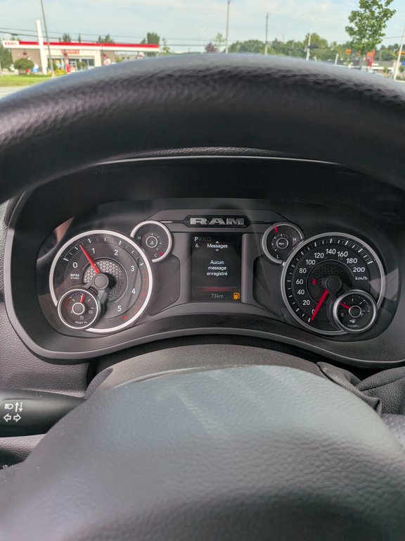 2025 Ram 5500 Chassis Tradesman in Saint-Hyacinthe, Quebec - 13 - w1024h768px