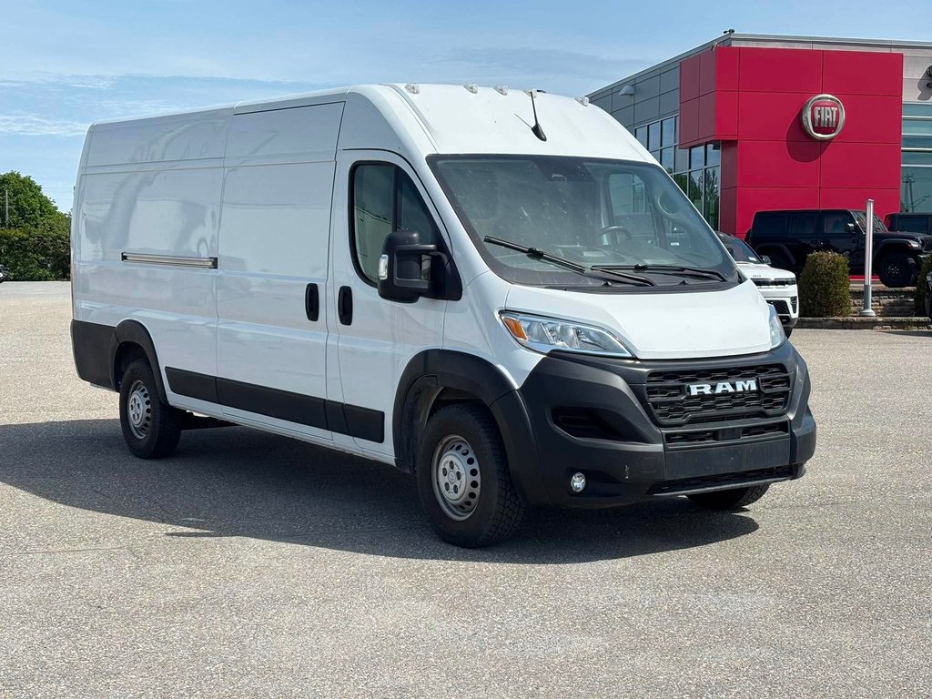 2024 Ram ProMaster Cargo Van TRADESMAN // 3500 // HIGH ROOF in Sherbrooke, Quebec - 1 - w1024h768px