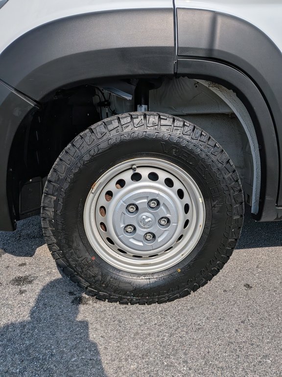 2025 Ram ProMaster Cargo Van Tradesman in Saint-Hyacinthe, Quebec - 9 - w1024h768px