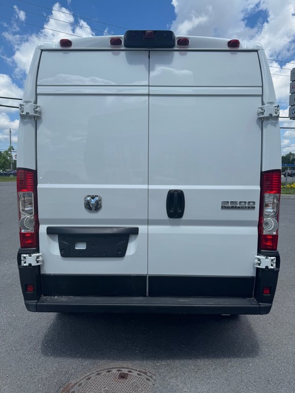2025 Ram ProMaster Cargo Van Tradesman in Saint-Hyacinthe, Quebec - 5 - w1024h768px