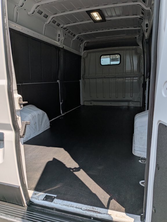 Ram ProMaster Cargo Van Tradesman 2025 à Saint-Hyacinthe, Québec - 7 - w1024h768px
