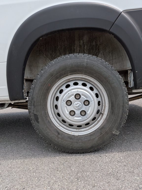 2025 Ram ProMaster Cargo Van Tradesman in Saint-Hyacinthe, Quebec - 7 - w1024h768px