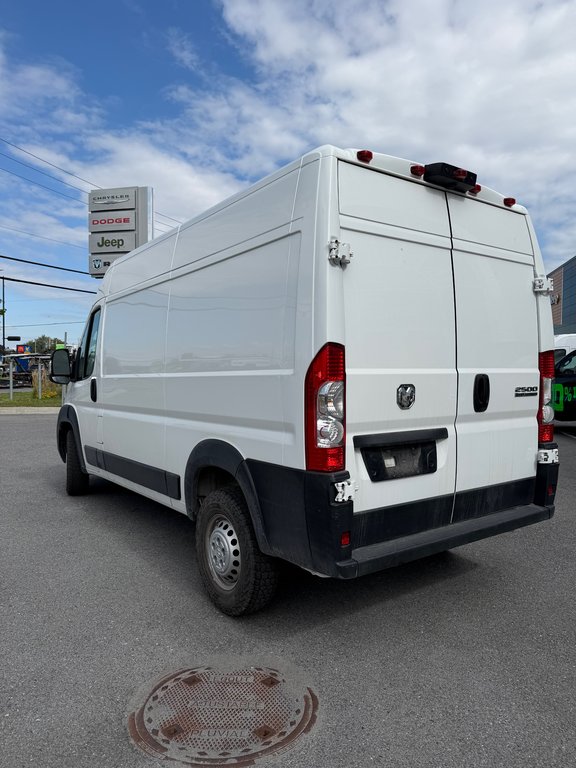 Ram ProMaster Cargo Van Tradesman 2025 à Saint-Hyacinthe, Québec - 6 - w1024h768px