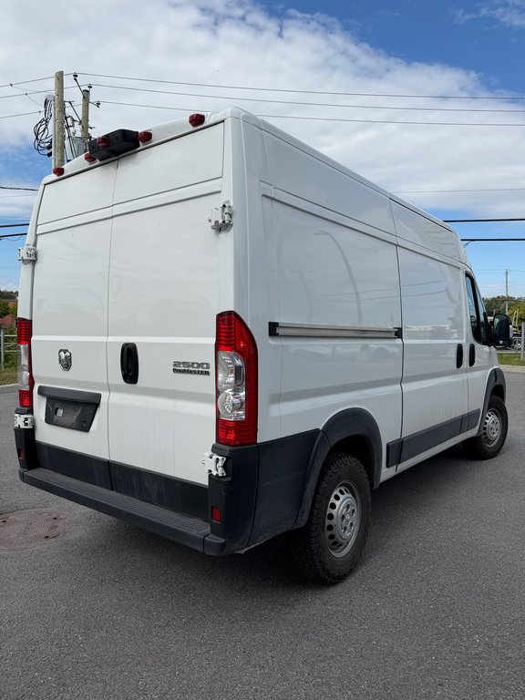 Ram ProMaster Cargo Van Tradesman 2025 à Saint-Hyacinthe, Québec - 4 - w1024h768px