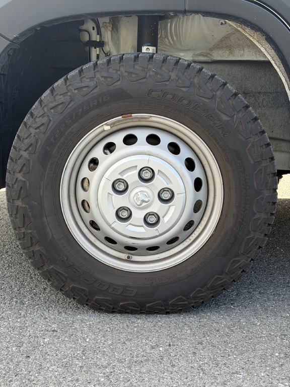 Ram ProMaster Cargo Van Tradesman 2025 à Saint-Hyacinthe, Québec - 16 - w1024h768px
