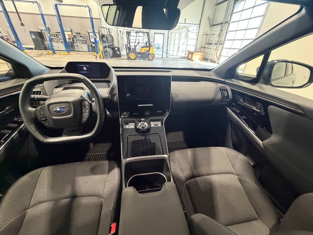 Subaru Solterra AWD 2024 à Saint-Hyacinthe, Québec - 10 - w1024h768px