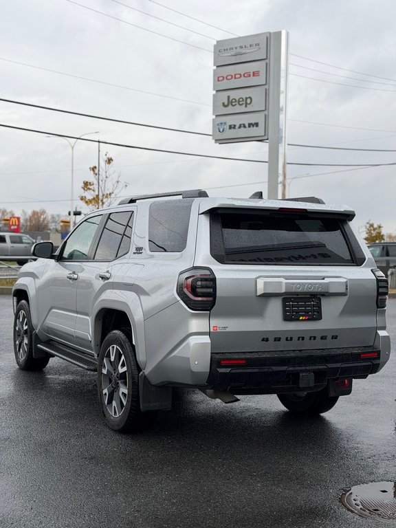 2026 Toyota 4Runner SR5 in Saint-Hyacinthe, Quebec - 7 - w1024h768px