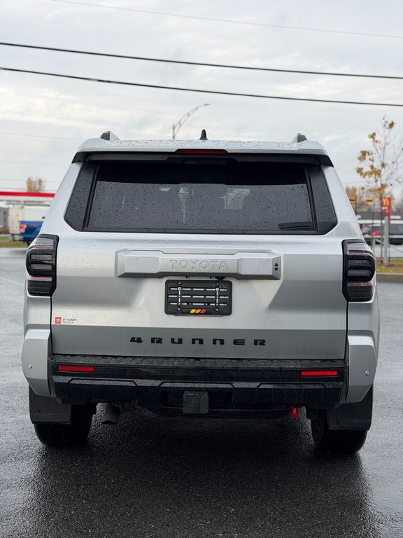2026 Toyota 4Runner SR5 in Saint-Hyacinthe, Quebec - 6 - w1024h768px