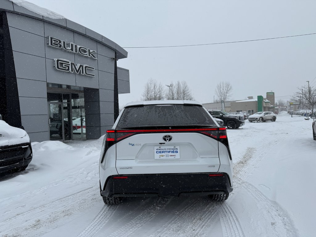 2023 Toyota BZ4X XLE in Drummondville, Quebec - 3 - w1024h768px