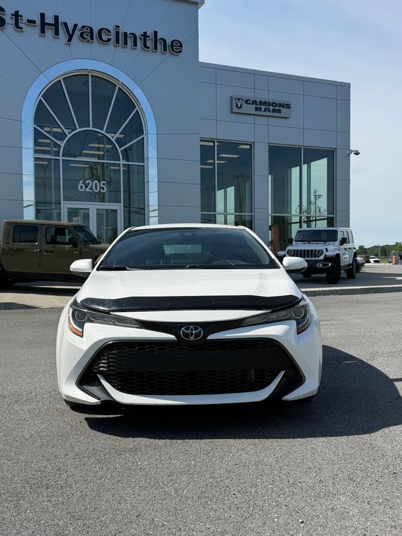 2019 Toyota Corolla Hatchback SE in Saint-Hyacinthe, Quebec - 3 - w1024h768px