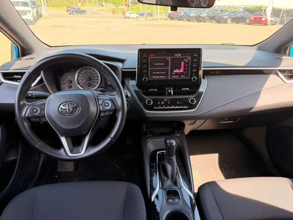 2020 Toyota Corolla Hatchback Hatchback in Quebec, Quebec - 14 - w1024h768px