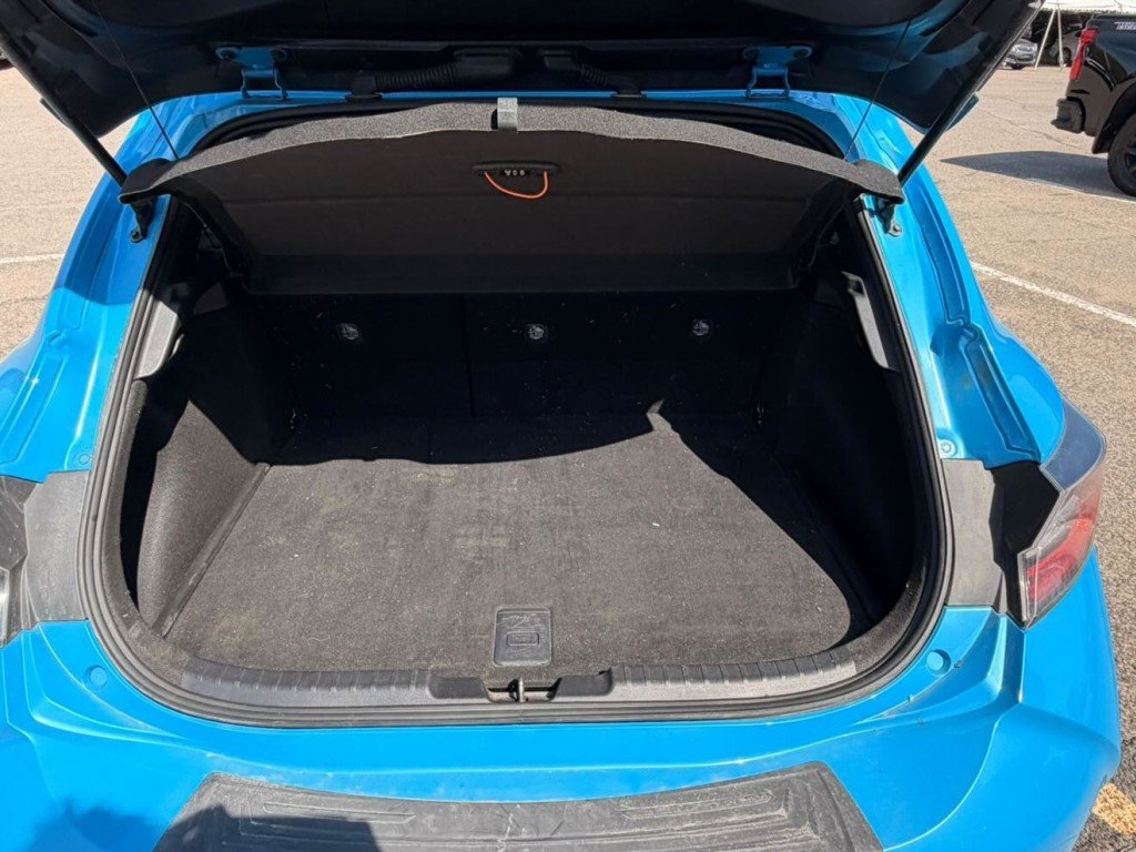 2020 Toyota Corolla Hatchback Hatchback in Quebec, Quebec - 7 - w1024h768px