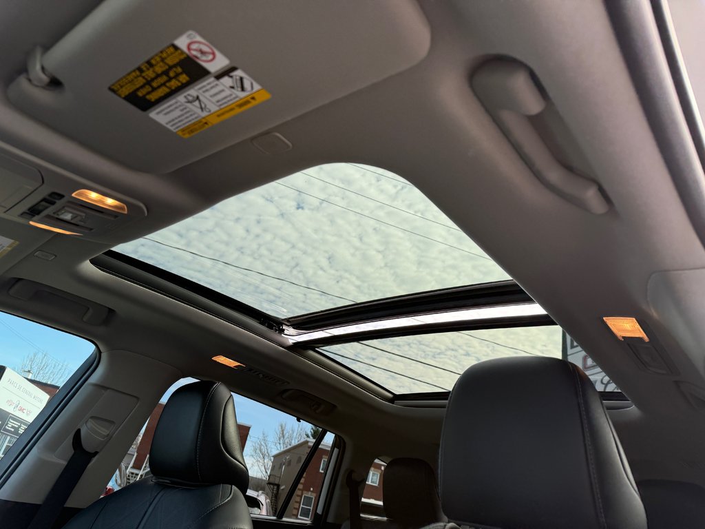 2023 Toyota Highlander Hybrid Limited in Drummondville, Quebec - 20 - w1024h768px