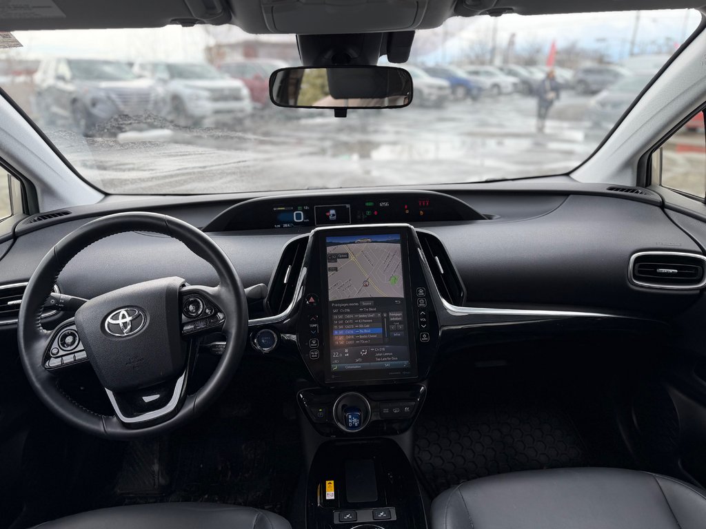 Toyota Prius Prime UPGRADE 2020-6