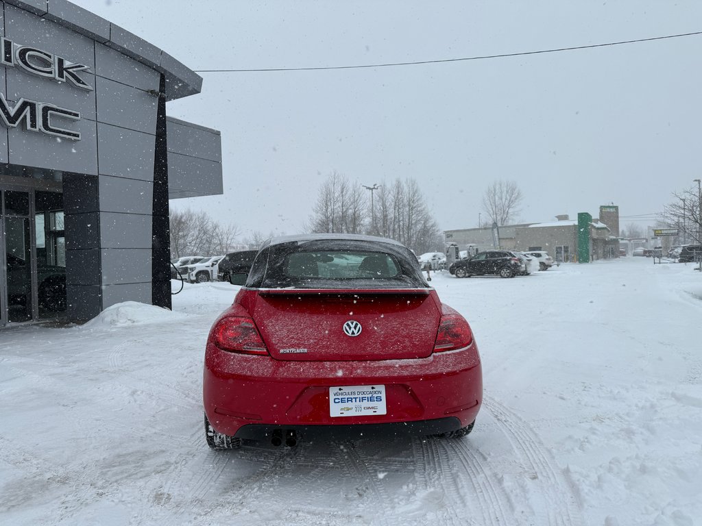 Volkswagen Beetle 18 TSI Convertible TECH PKG 2015 à Drummondville, Québec - 3 - w1024h768px