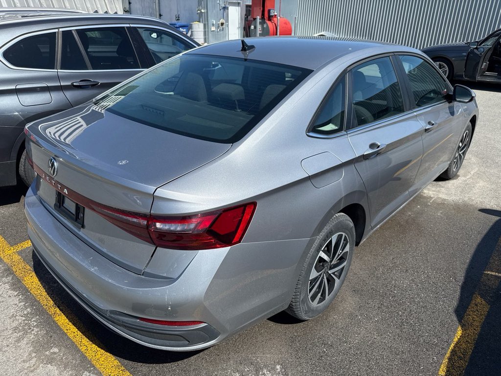 Volkswagen Jetta Trendline 2025 à Saint-Hyacinthe, Québec - 3 - w1024h768px