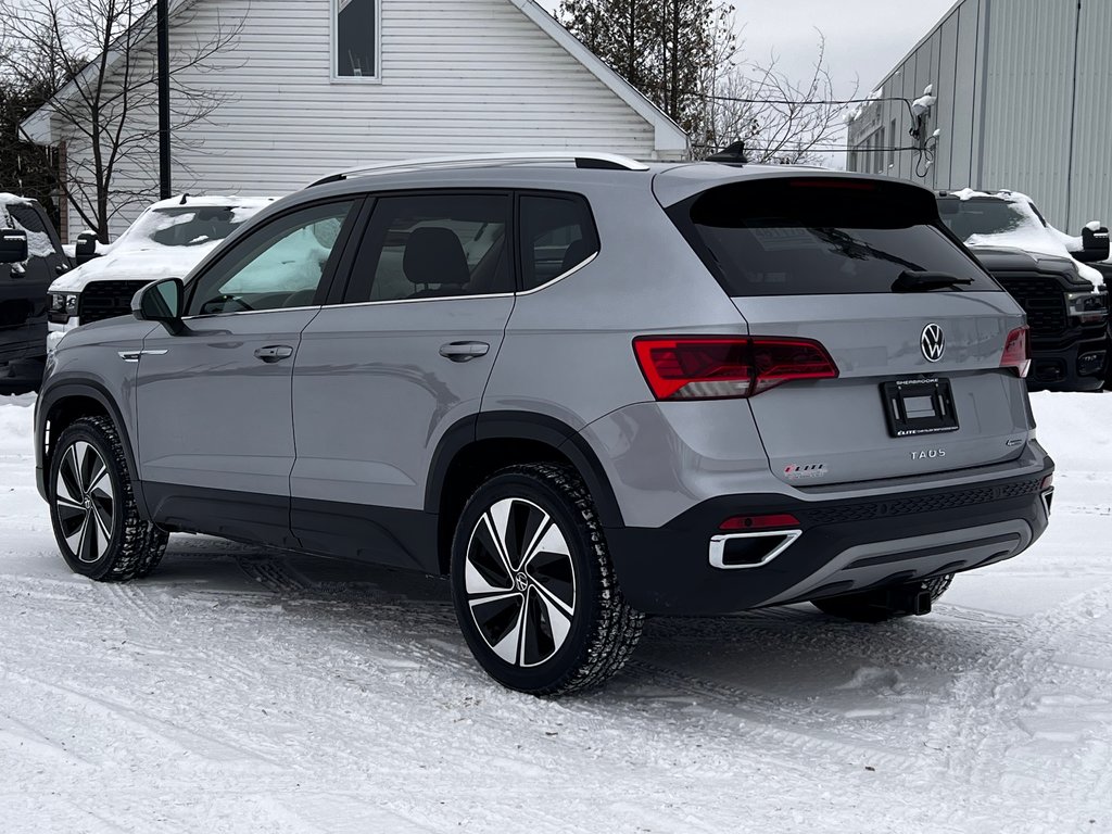 2023 Volkswagen Taos HIGHLINE 4MOTION // CUIR // TOIT PANORAMIQUE // in Sherbrooke, Quebec - 4 - w1024h768px