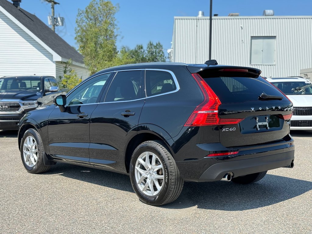 XC60 Momentum T5 AWD 2021 à Sherbrooke, Québec - 4 - w1024h768px