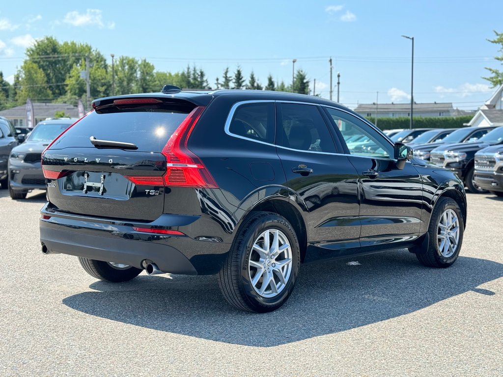 XC60 Momentum T5 AWD 2021 à Sherbrooke, Québec - 6 - w1024h768px