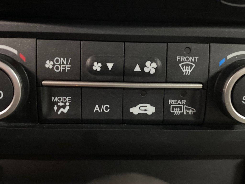 Acura ILX  2017 à Cowansville, Québec - 28 - w1024h768px