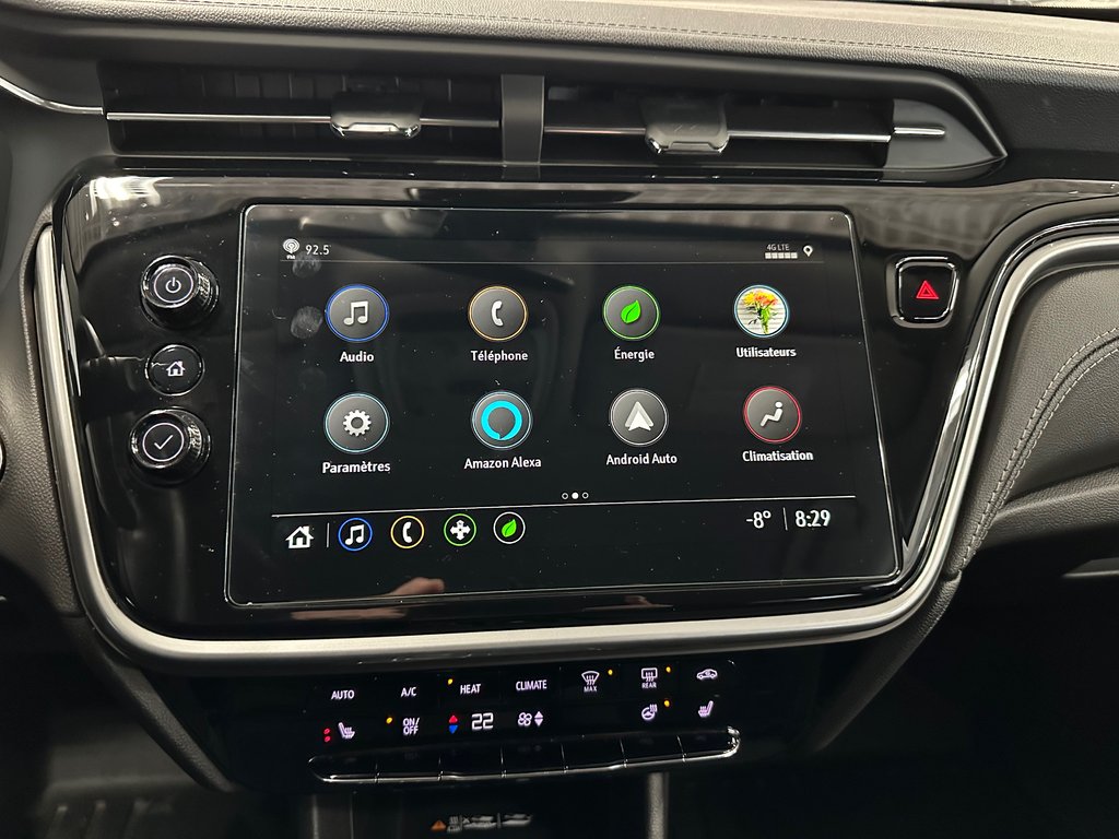 2023 Chevrolet BOLT EUV LT in Cowansville, Quebec - 16 - w1024h768px