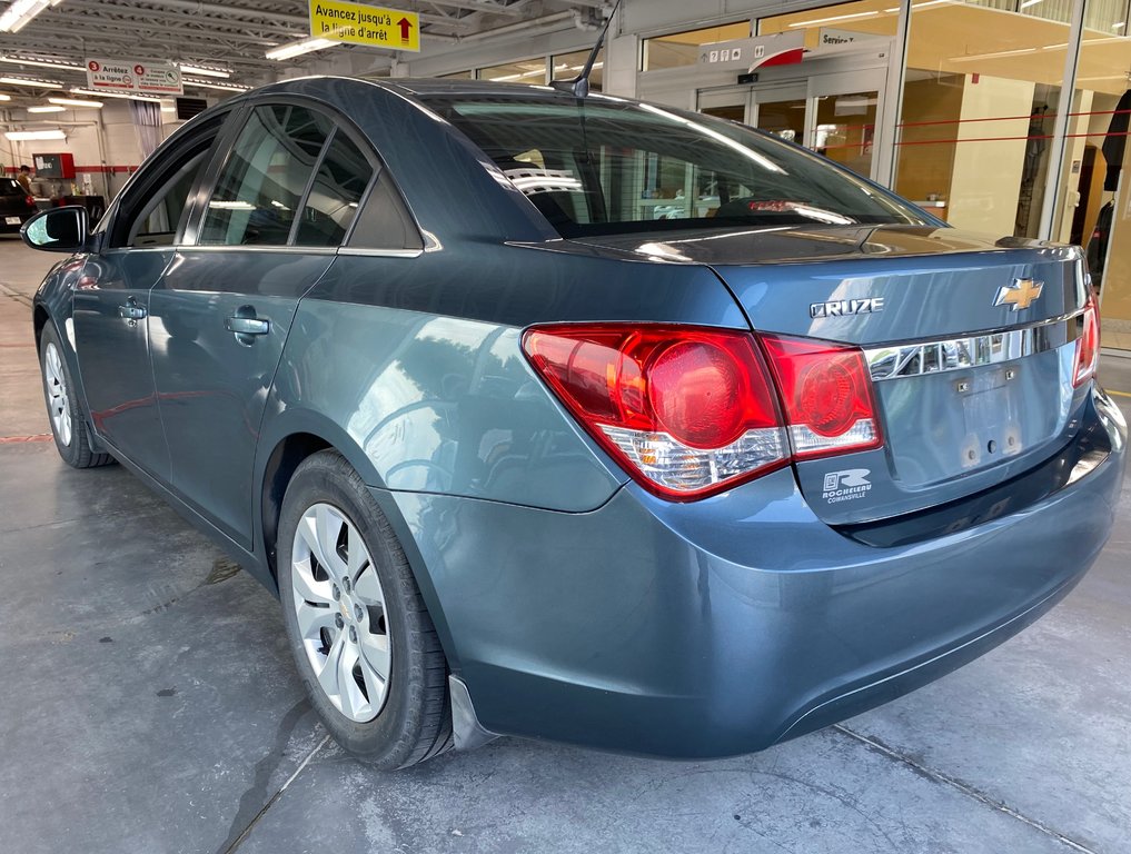 Chevrolet Cruze LT Turbo w/1SA 2012 à Cowansville, Québec - 8 - w1024h768px