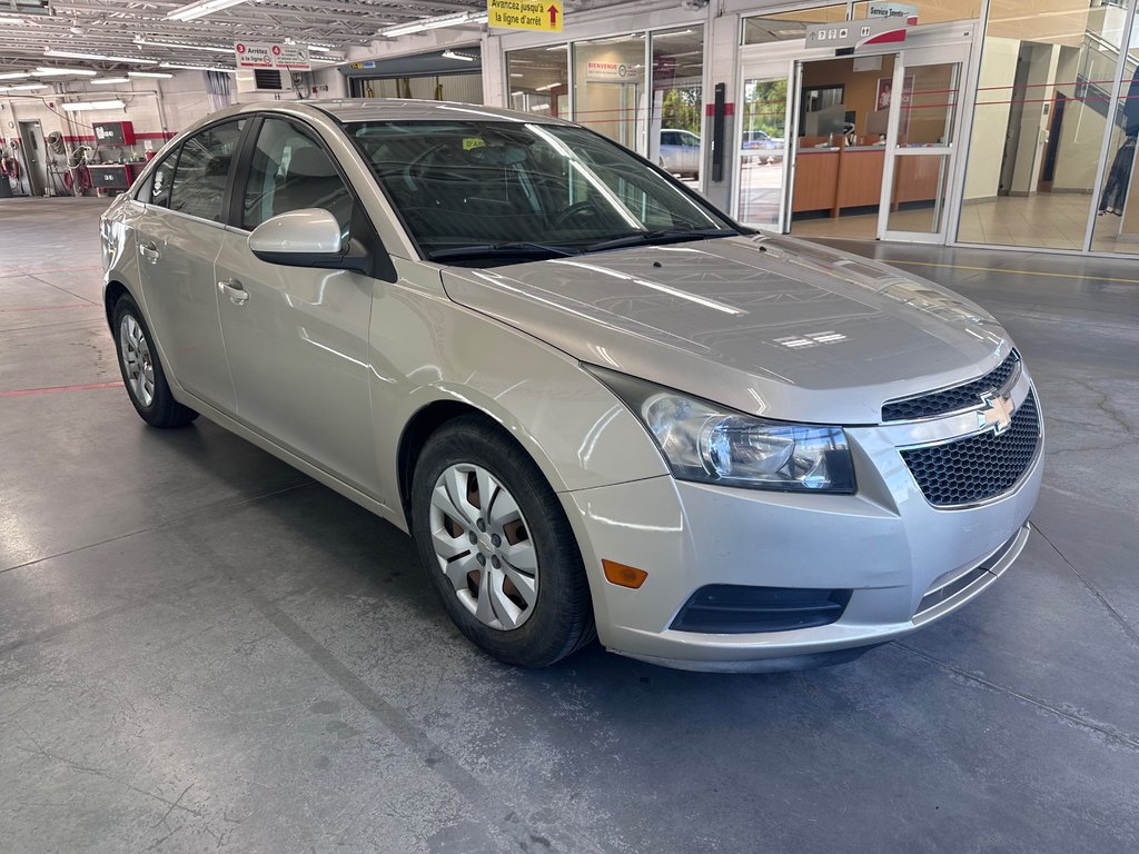 Chevrolet Cruze LT Turbo w/1SA 2012 à Cowansville, Québec - 7 - w1024h768px