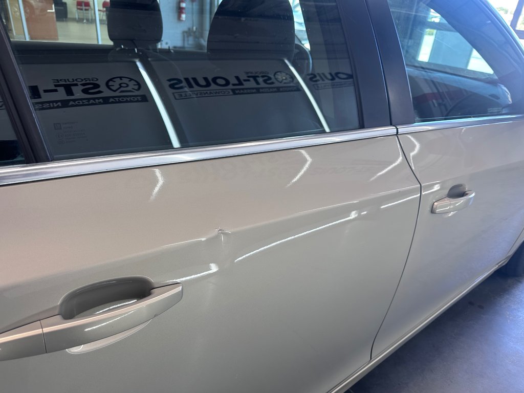 Chevrolet Cruze LT Turbo w/1SA 2012 à Cowansville, Québec - 6 - w1024h768px