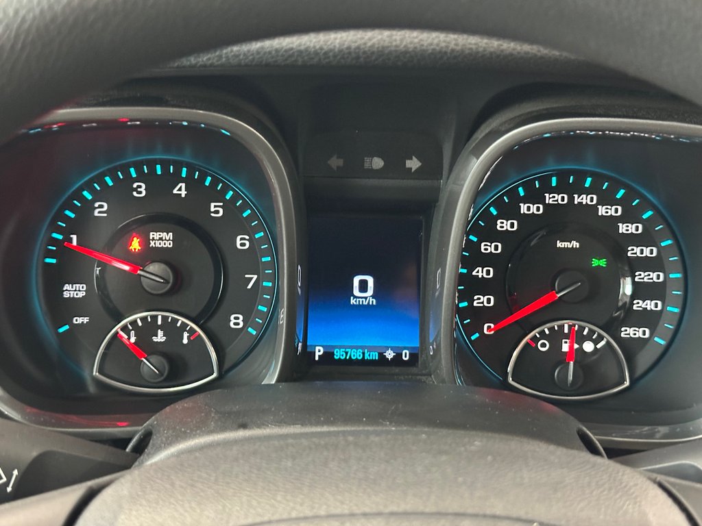2014 Chevrolet Malibu LT in Cowansville, Quebec - 35 - w1024h768px
