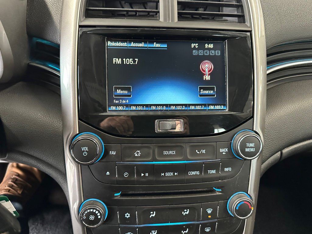 2014 Chevrolet Malibu LT in Cowansville, Quebec - 28 - w1024h768px