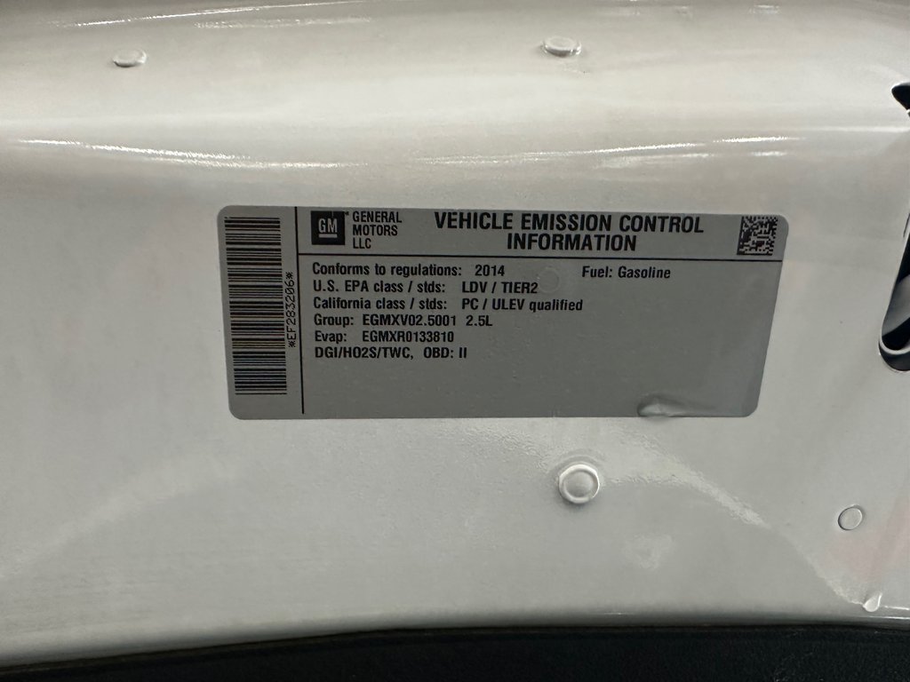 2014 Chevrolet Malibu LT in Cowansville, Quebec - 17 - w1024h768px