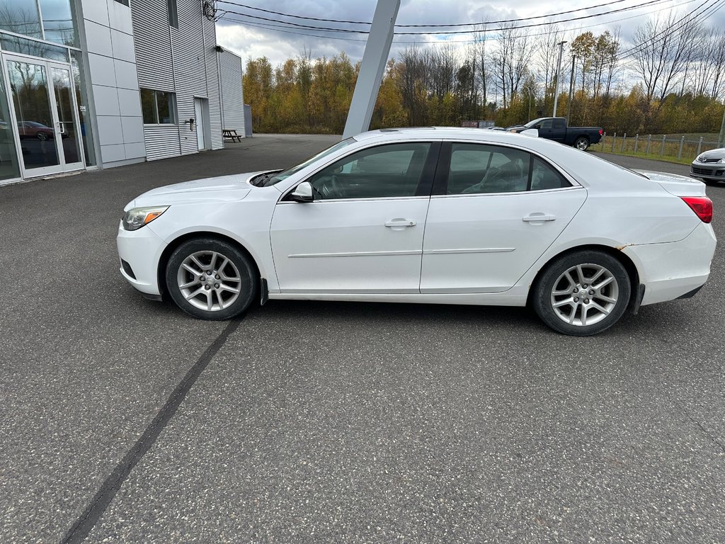 2014 Chevrolet Malibu LT in Cowansville, Quebec - 1 - w1024h768px