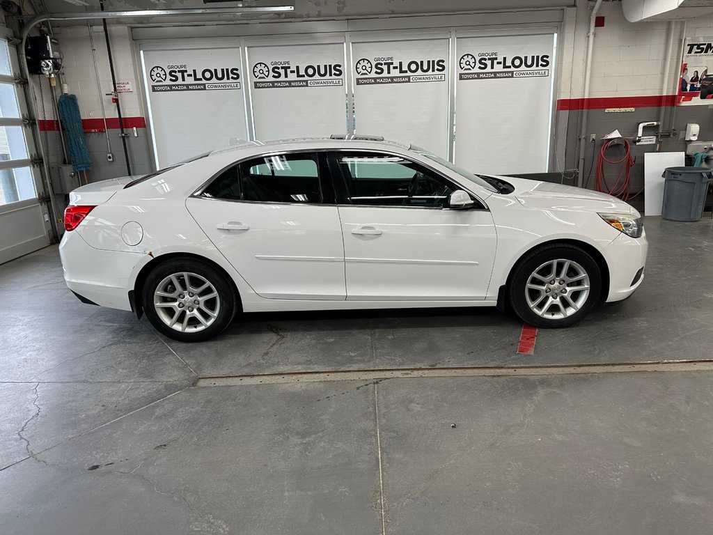 2014 Chevrolet Malibu LT in Cowansville, Quebec - 2 - w1024h768px