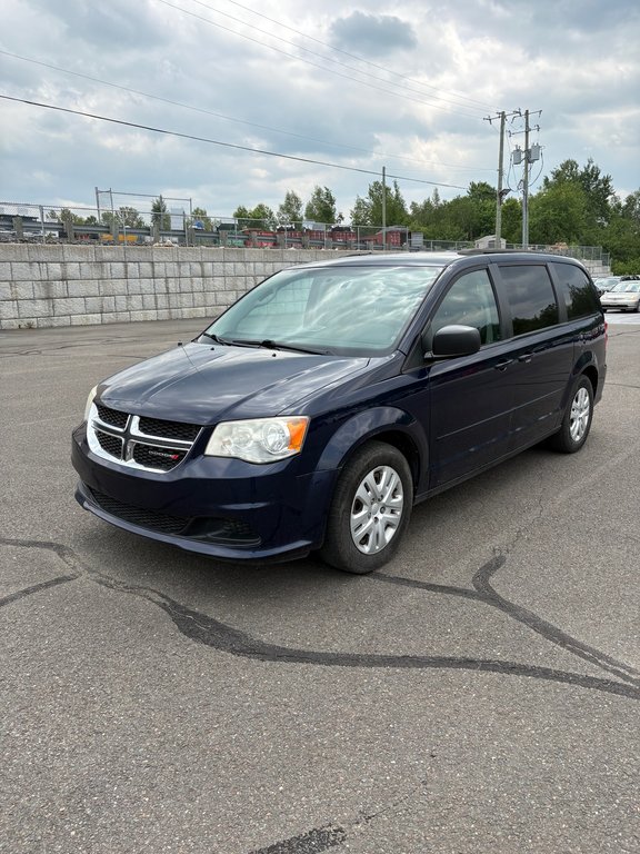 2014 Dodge Grand Caravan SXT in Cowansville, Quebec - 1 - w1024h768px