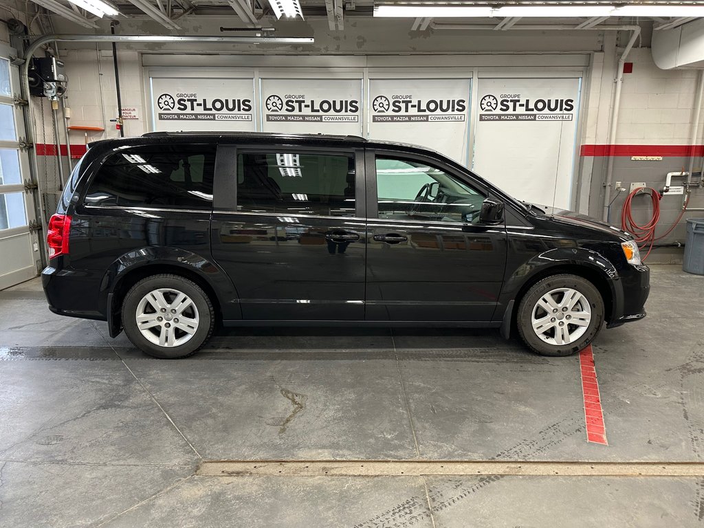 2019 Dodge Grand Caravan Crew in Cowansville, Quebec - 5 - w1024h768px