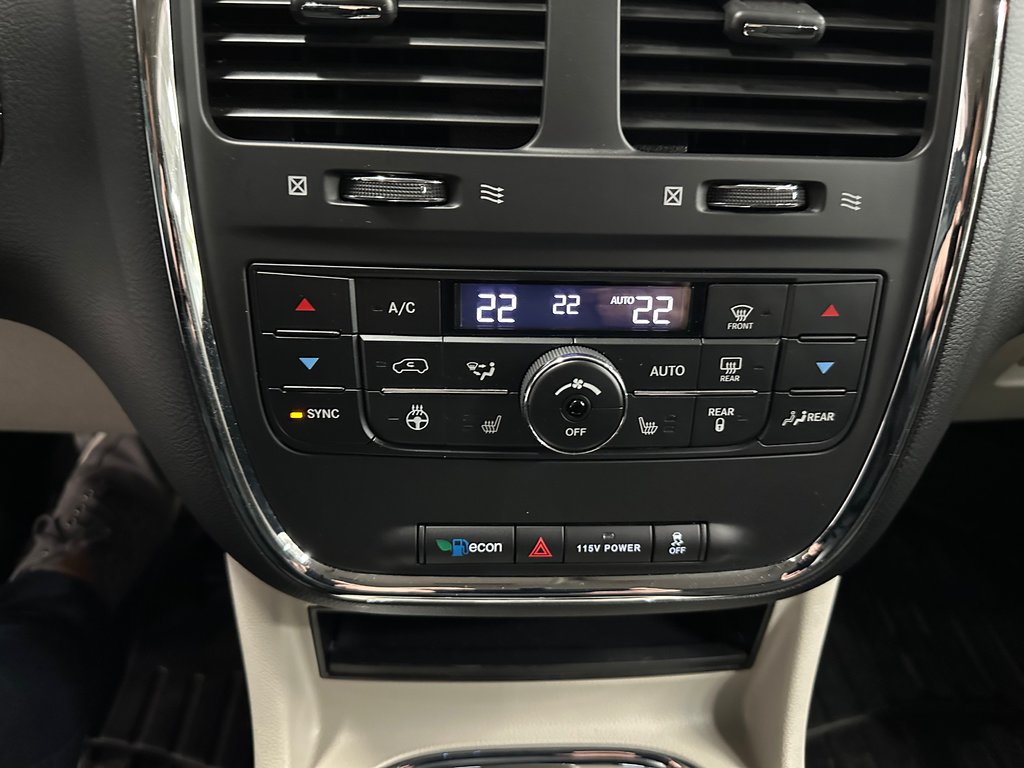 2019 Dodge Grand Caravan Crew in Cowansville, Quebec - 14 - w1024h768px